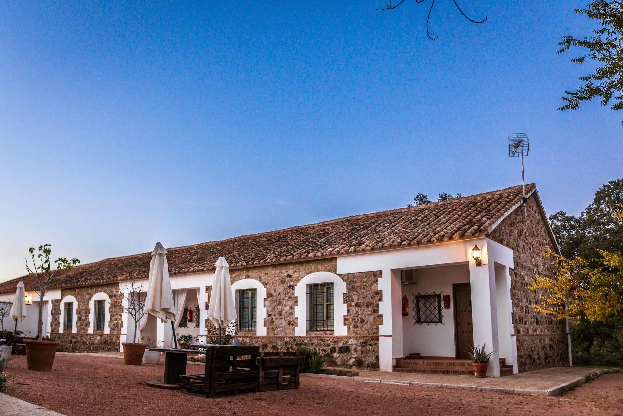 Balneario Aguas Villaharta Luaran gambar